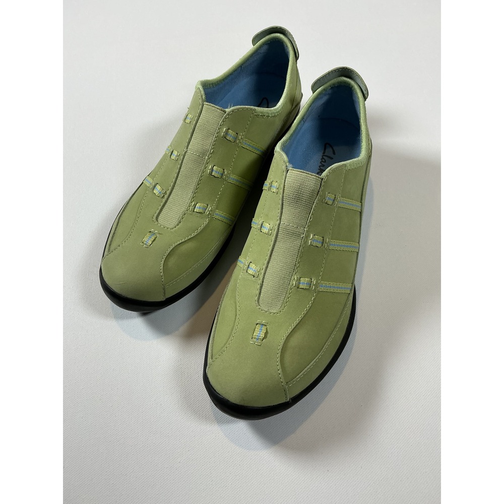 Clarks Springers Green Suede Slip On Walking Shoes Loafers Women's Size 7.5